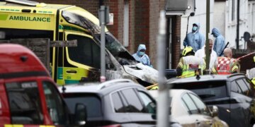 У Британії затримали підозрюваних у підпалі "швидких" єврейської організації