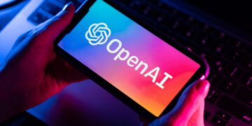 OpenAI запустила GPT-5.4: до 1 млн токенов контекста, на 33% меньше ошибок