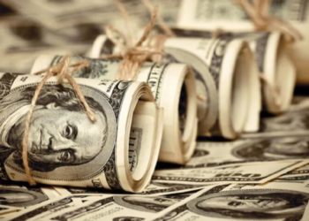 Дефицит торговли Украины может достичь $63 млрд: эксперт назвал главную угрозу для гривны в 2026 году