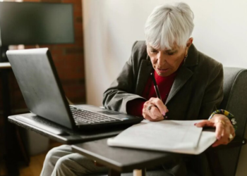 Пенсия-2026: сколько стажа нужно для выхода на заслуженный отдых и как его купить