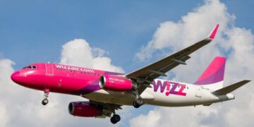 Wizz Air объяснила скандальную рекламу о возвращении в Украину: когда лоукостеры возобновят полеты