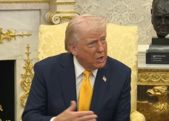 Шутка про Перл-Харбор и “немыслимое” оружие: что Трамп наговорил японскому премьеру