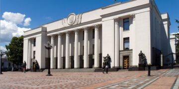 Правительство планирует предоставить до 200 млн грн господдержки на восстановление поврежденных российскими атаками индустриальных парков