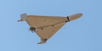 Иран дронами атаковал крупнейший нефтяной порт ОАЭ и аэропорт Дубая