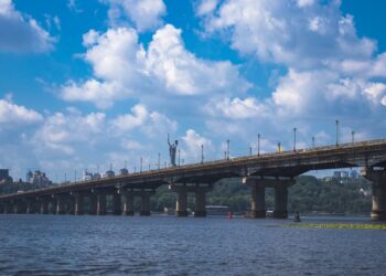 До ремонту й реконструкції мосту Патона потрібно братися невідкладно – НАНУ