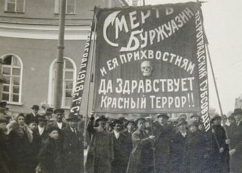 Разрушенные большевиками памятники Киева: как футуристы меняли архитектуру города