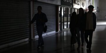 Отключения теперь и в Египте: власти вводят ограничения на фоне топливного кризиса