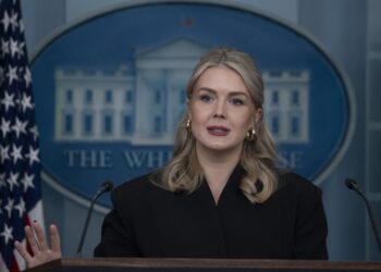 Кто будет платить за войну с Ираном? Трамп хочет обратиться к арабским странам