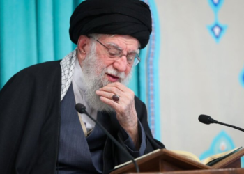 Не только электроника: FT узнала, кто лично подтвердил место Хаменеи перед ударом