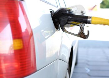 Цены на дизельное топливо на пятницу выросли на 0,5–3 грн/л, на бензин — на 1–2 грн/л — мониторинг