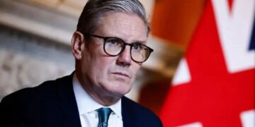 Стармера закликають до відставки через скандал із призначенням посла у США