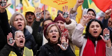 Глобальні протести проти війни в Ірані тривають на тлі провалу мирних переговорів – ЗМІ