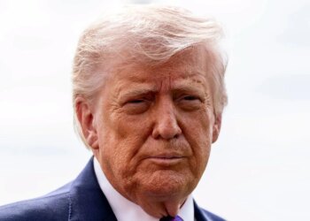 Іран "ніколи більше не закриє Ормузьку протоку" – Трамп