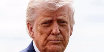 Іран "ніколи більше не закриє Ормузьку протоку" – Трамп