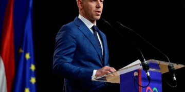 Єврокомісія висунула вимоги Мадяру для розблокування 35 мільярдів євро