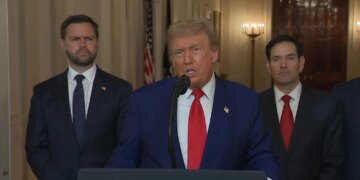 Трамп скликав термінову нараду через загрозу війни з Іраном – ЗМІ