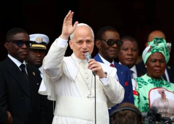 Папа Лев відвідав в’язницю в Екваторіальній Гвінеї, ув’язнені зустріли його вигуками "свобода"