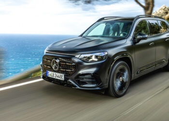 Вышел Mercedes GLB от €53,5 тыс.: 7 мест, 800 В зарядка и запас хода до 631 км