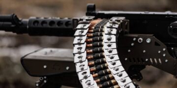 Операции в тылу врага: Черный рассказал о феноменальных успехах спецбатальона “Шквал”