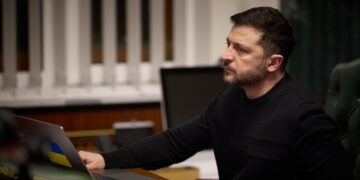 Зеленский анонсировал дополнительные экономические меры по налогам, детенизации и поддержке украинцев и бизнеса