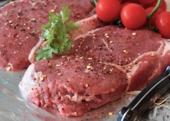 Україна у березні наростила експорт живої ВРХ на 58%, яловичини – удвічі