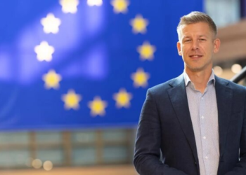 Без газа и указов Путина: соперник Орбана жестко обозначил границы с Россией