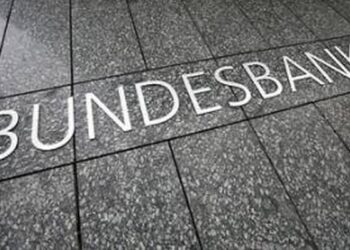 Нападки Трампа на ФРС провоцируют бегство инвесторов от американских активов – глава Бундесбанка