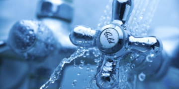 Отключение канализации и затопление квартир: эксперт описал худший сценарий блэкаута