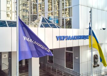 “Укрзализныця” ожидает получить первый электровоз от Alstom в І кв.-2027