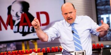 Джим Крамер установил цель по акциям Google в $400