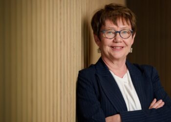 ЕБРР планирует поддержать 700 МВт мощности в Украине – президент банка