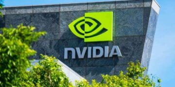 Что будет с ценой акций NVIDIA в этом месяце