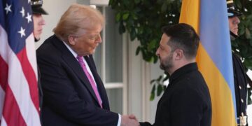 FT: Трамп угрожал остановить поставки оружия Украине из-за ультиматума Европе