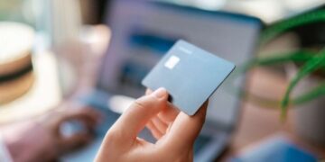 Ловушка на доверии: распространенные схемы выманивания денег в Украине