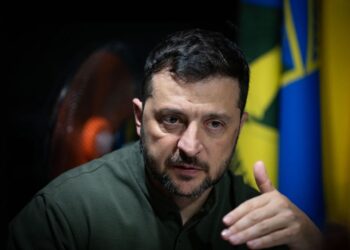 Готовится к большой мобилизации? Зеленский рассказал, зачем Путин ограничивает соцсети